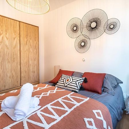 Downtown Rooftop - Centre Ville - Wifi - Terrasse - Netflix Амиен Екстериор снимка