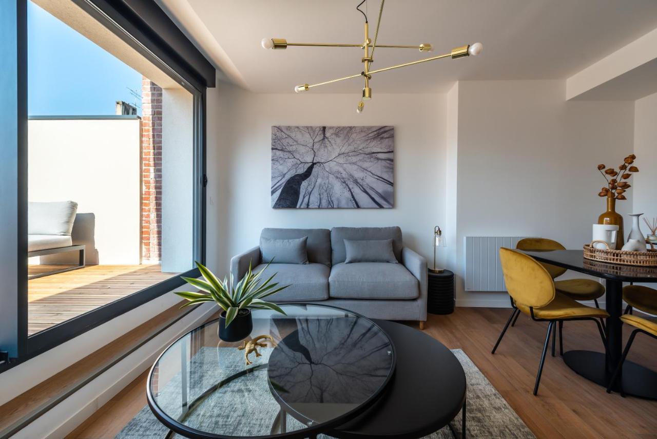 Downtown Rooftop - Centre Ville - Wifi - Terrasse - Netflix Амиен Екстериор снимка